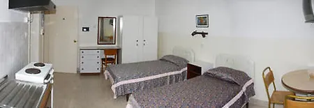Aparthotel Huli & 2*