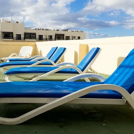 Aparthotel Huli & 2*