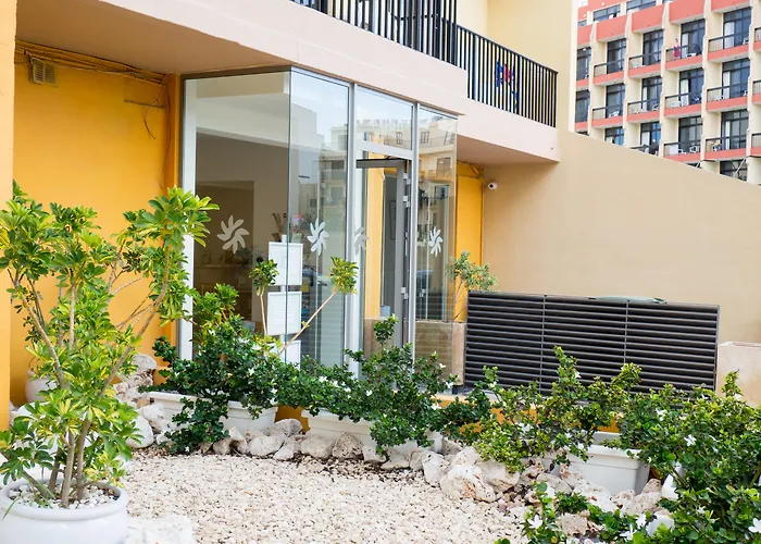 Hotel de apartamente Huli & 2*